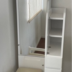 鏡付きドレッサー