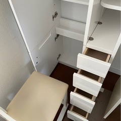 鏡付きドレッサーの画像