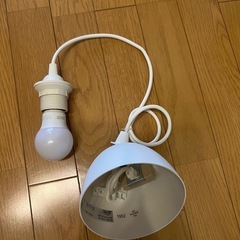 IKEA イケアREGOLIT レゴリート / HEMMA ヘマ ペンダントランプ ホワイト　の画像