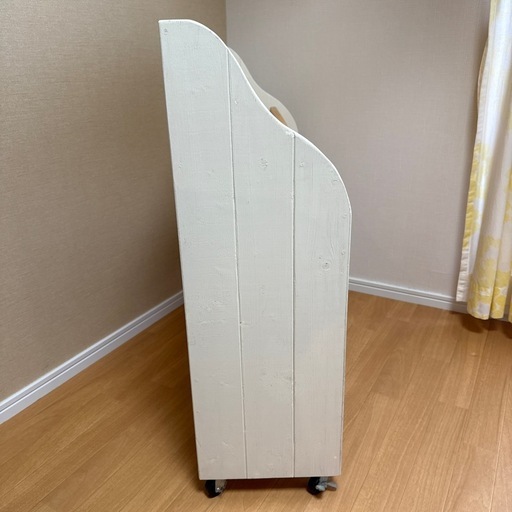子ども用　本棚