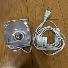 ニトリ　ガラス　テーブルランプ 