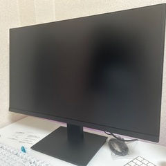 本日開梱したモニター