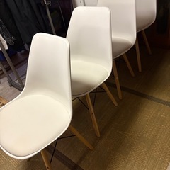 イス
