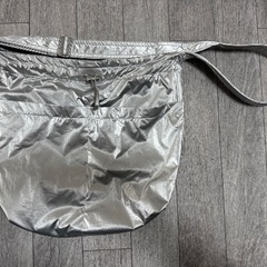 GU ナイロンドローストリングショルダーバッグ