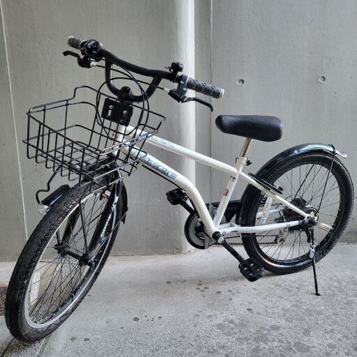 自転車　22インチ　6段変速