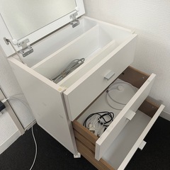 化粧台　ドレッサーの画像