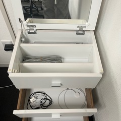 化粧台　ドレッサーの画像