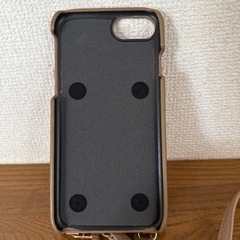 iPhone SE ケース　ショルダーストラップ付きの画像