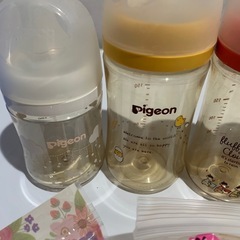 ✪お話中✪ピジョン  哺乳瓶  の画像