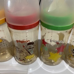 ✪お話中✪ピジョン  哺乳瓶  の画像