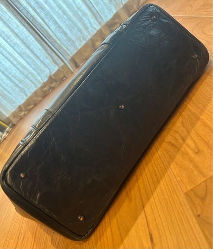 本革ビジネストートバッグ