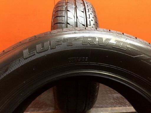 【走行短め】BS BRIDGESTONE LUFT RVⅡ 205/60R16 16インチ 夏タイヤ 2本 23年製 ステップワゴン ヴォクシー ノア等　(KTL322)