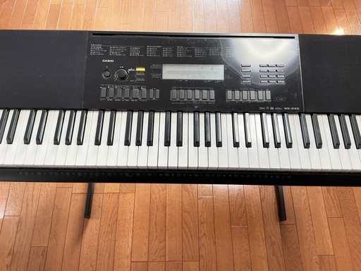 CASIO(カシオ) 76鍵盤 電子キーボード WK-245  純正スタンド、純正足踏みペダル付き