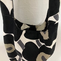 マリメッコショルダーバッグの画像