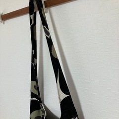 マリメッコショルダーバッグの画像