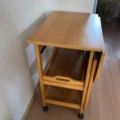 キッチンテーブル　
