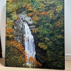 緑の山と滝の油絵　　壁に飾りませんか^ ^の画像