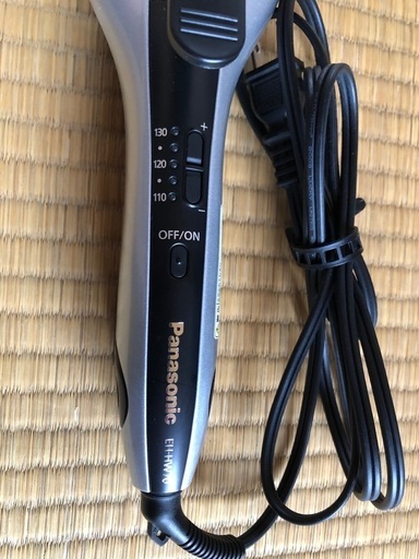 Panasonic ヘアアイロン EH-HW70