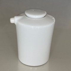 白磁醤油差し