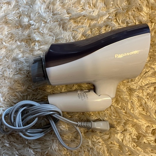 店長値引き☆ジモティ割あり☆ Panasonic ヘアードライヤー 22年製