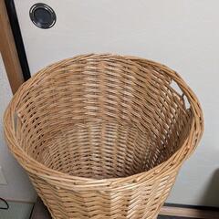 藤　カゴ　特大の画像