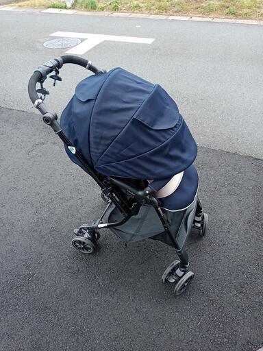 ベビーカーお譲りいたします。