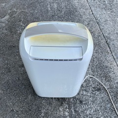 コンプレッサー式除湿器