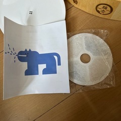 猫の自動水やり器の画像