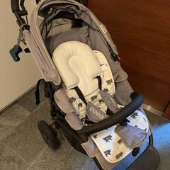 エアバギー ココ（付属品あり）とバウンサーのセット