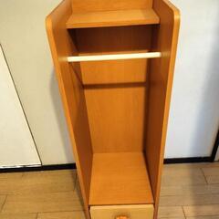 収納ラック　隙間収納　ハンガーラック