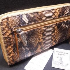 Y29 ゴールド ダイヤモンドパイソン 長財布 新品未使用 ラウンドジップ 新品未使用 金運 長財布 ラウンドファスナー パイソン 金運アップ