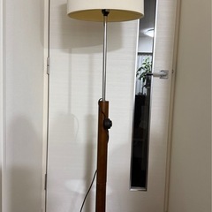 フロアスタンド