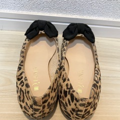 【お値下げしました】靴　バレエシューズ　DIANA ダイアナ　21cmの画像
