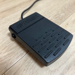 YAMAHA電子ピアノpiaggeroNP-11 スタンド・ペダル付きの画像