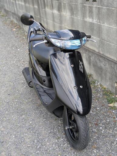 スクーター　シャコタンカスタムへ　ケツアゲへ ホンダ ライブ・Dio ZX」のスケルトン仕様を限定発売 | Honda