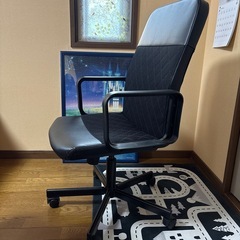 IKEAイケアハイバックチェア美品更にお値下げしましたの画像
