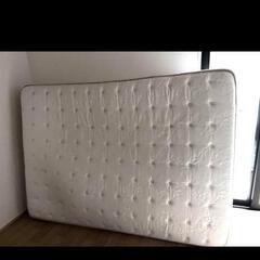 マットレス　ダブルサイズ