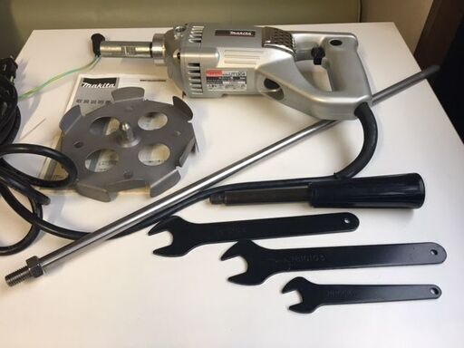 【美品・良品/通電・簡易動作確認済み】　makita/マキタ　カクハン機/かくはん機　165㎜ UT1304　100V　50/60Hz　カクハン・攪拌機