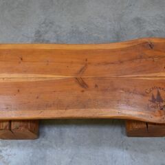 ≪zyt1959ジ≫ ブックマッチ丸太ベンチ 幅150cm Centennial Log Homes? レッドシダー? ログハウス/アウトドア/ダブル/幅広/ワイド/キャンプ場/管理釣り場/エリアトラウト/北米/北欧/椅子/チェア/中古家具/宮城県仙台市 70130-10の画像