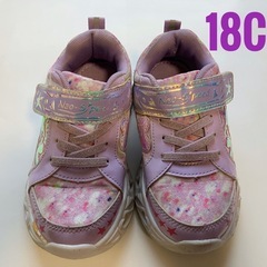 光るスニーカー　18cm