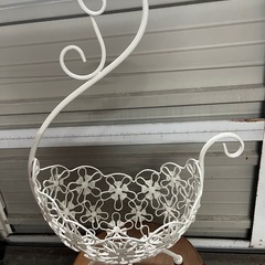 白鳥のオブジェ？花台？