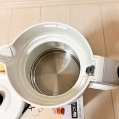 タイガー魔法瓶　電気ケトル 湯沸かし わく子 0.8L  PCF-G080Wの画像