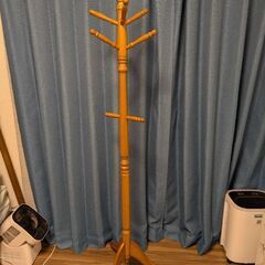 【3月13日まで】組立式木製ポールハンガー