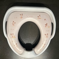 ディズニーベビー　ミッキー　補助便座　持ち手付きソフトシート