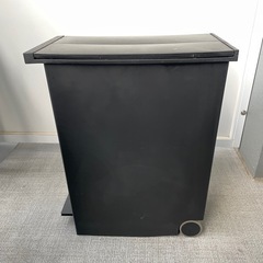 【2個セット】KEYUCA 両開きダストボックス L（27L） ブラック ゴミ箱 の画像