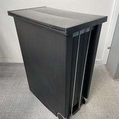 【2個セット】KEYUCA 両開きダストボックス L（27L） ブラック ゴミ箱 の画像