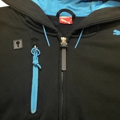 PUMA パーカー　の画像