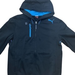 PUMA パーカー　の画像