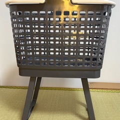 【美品】カインズ　高さが変えられる腰らくバスケット グレーの画像