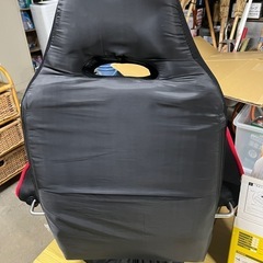 とってもきれいな両袖付きレーサー座イスは如何ですか？の画像